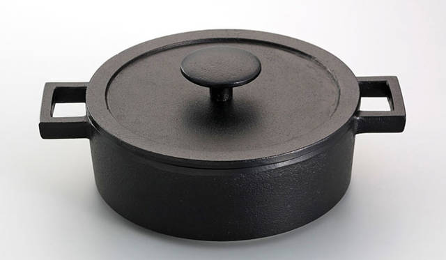 <b>HIRAMEKI Design × Finland</b>　2010年10月29日（金）～11月7日（日）、東京・新宿「リビングデザインセンターOZONE」にて開催<br>インテリア・デザイナー TAUNO TARNA