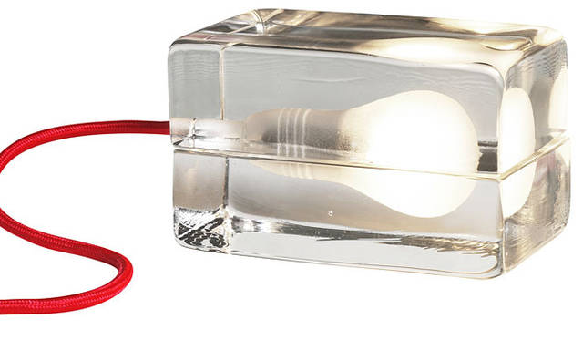 <b>HIRAMEKI Design × Finland</b>　2010年10月29日（金）～11月7日（日）、東京・新宿「リビングデザインセンターOZONE」にて開催