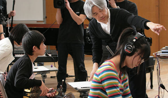 <b>schola （スコラ） 坂本龍一 音楽の学校</b>　2010年4月オンエア 「J.S.バッハ」 © NHK