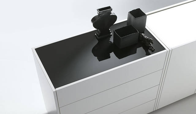 <b>LIVING MOTIF｜リビング・モティーフ</b>　ドイツ・インターリュプケ社の新製品 「algo」 シリーズ