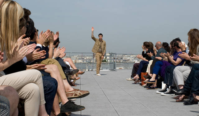 <b>CHRISTOPHE LEMAIRE｜クリストフ ルメール</b>　2011年春夏コレクション