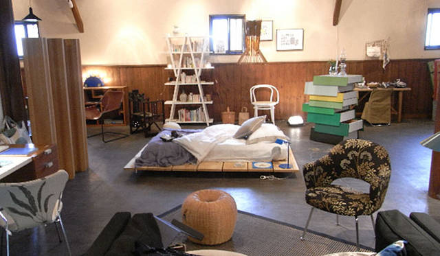 <b>エキシビション｜「extension/store 歩いていたら。」</b>　軽井沢離山公園 旧雨宮邸 「ギャラリー蔵」 にて開催中