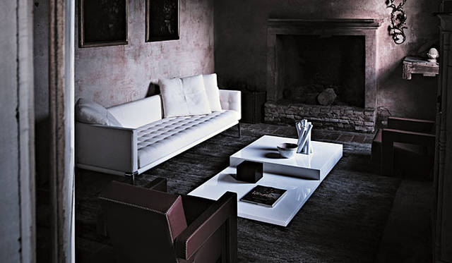 <b>Cassina｜カッシーナ</b>　フィリップ・スタルク ソファ 「VOLAGE（ヴォラージュ）」