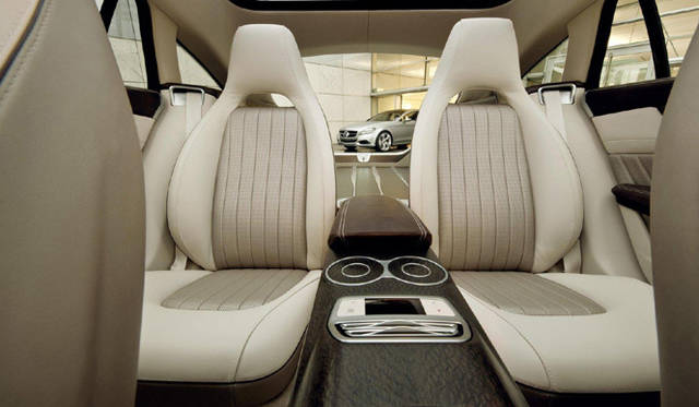 写真は<b>メルセデス・ベンツ シューティングブレーク コンセプト</b>