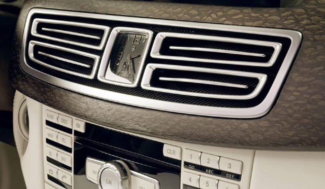 写真は<b>メルセデス・ベンツ シューティングブレーク コンセプト</b>