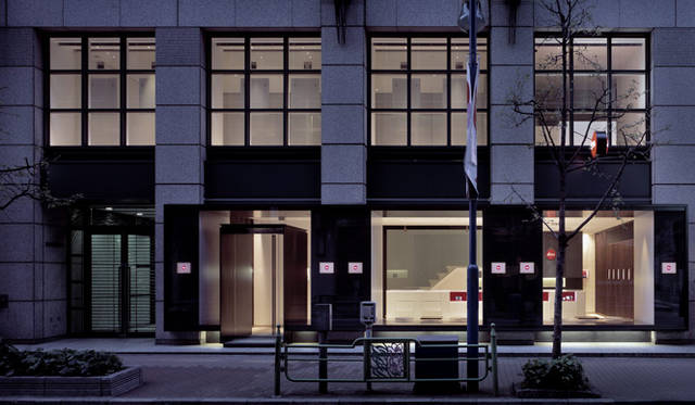 ART｜『ノルウェイの森』出演で注目の水原希子を起用　荒木経惟展　「愛ノ時間」　　©Hisao Suzuki