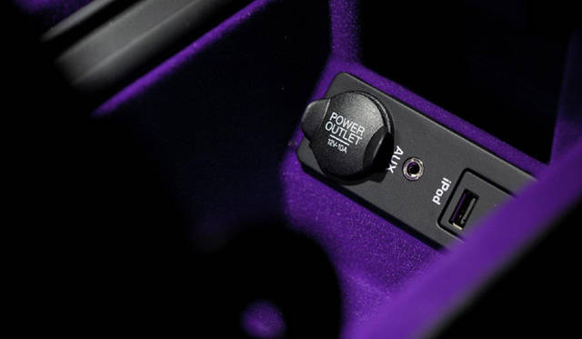 <b>Jaguar XJ Platinum Concept｜ジャガー XJ プラチナコンセプト</b>