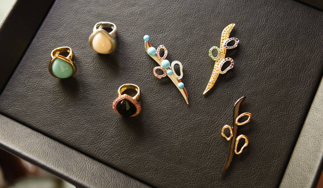 <b>AS collection｜アズ コレクション</b>　テーマは「ラ・フェット」。フランス語でパーティのこと。