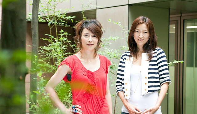 <b>水野美紀 × 永富千晴</b>　 撮影の協力をいただいたCPコスメティクスにて