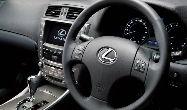 <b>LEXUS IS350｜レクサス  IS350</b>