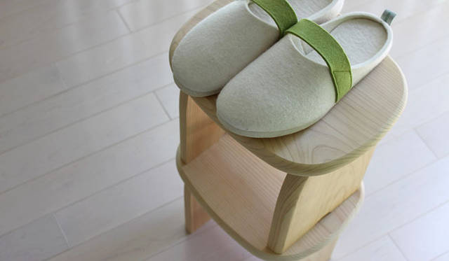 <b>Yoko Ueno Lewis｜暮らしノート</b>　お風呂のいす 「FROISU」