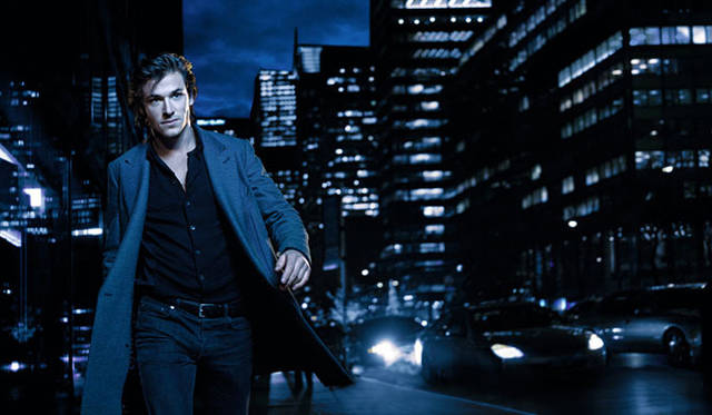 <b>CHANEL｜シャネル</b>　「BLEU DE CHANEL（ブルー ドゥ シャネル）」広告フィルムより　© CHANEL