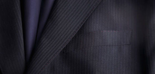 <strong>Paul Smith｜ポール・スミス</strong>　スーツ7万8750円（ポール・スミス ロンドン）