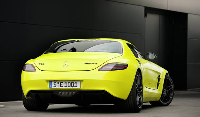 <b>Mercedes Benz｜メルセデス SLS AMG<br></b>リアマスク全景