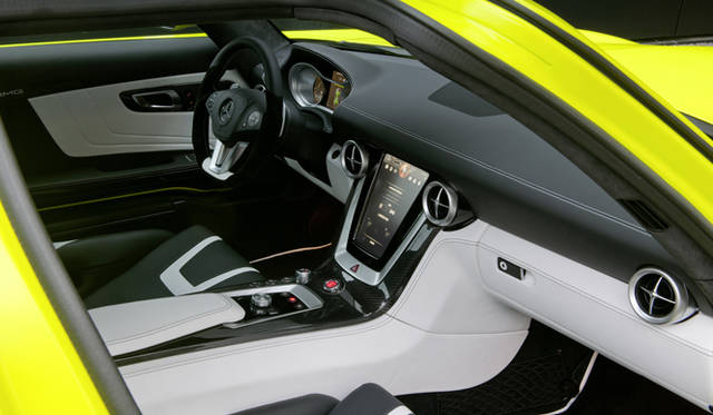 <b>Mercedes Benz｜メルセデス SLS AMG</b>