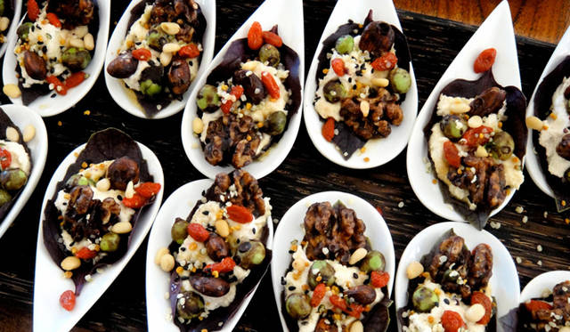 Ibiza Chillout Lounge｜『ZENZSES』　熱処理をせずに調理されたローフード。