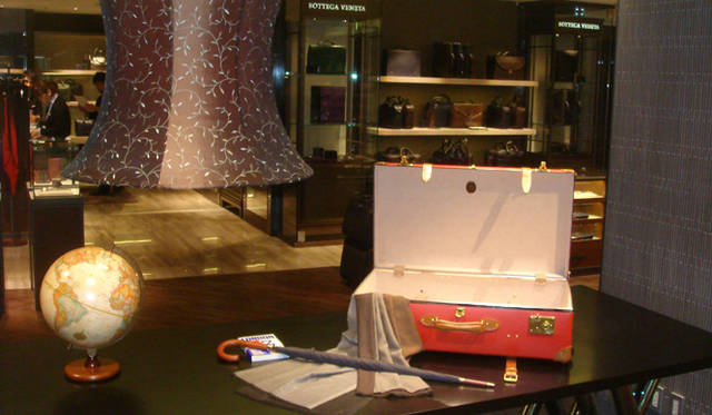 <strong>MITSUKOSHI｜銀座三越</strong>　6階　