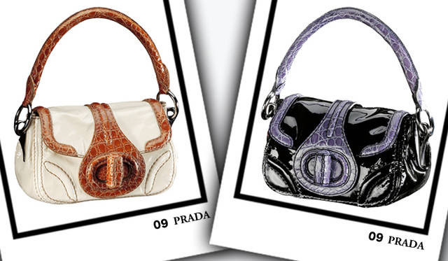 <strong>PRADA｜プラダ</strong>　バッグ 各 [W24×H16×D10cm]　28万3500円（ともにプラダ／プラダ ジャパン）