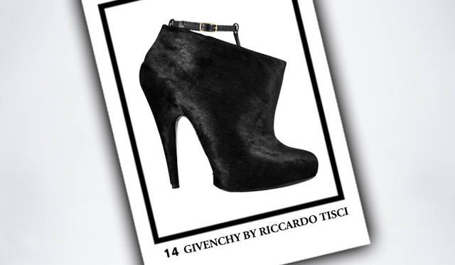 <strong>GIVENCHY BY RICCARDO TISCI｜ジバンシィ バイ リカルド ティッシ</strong>　ブーティ[H13cm]　11万2350円（ジバンシィ バイ リカルド ティッシ／サードカルチャー）