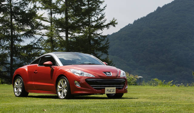 <b>Peugeot｜プジョー RCZ</b>