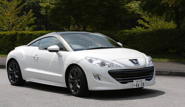 <b>Peugeot｜プジョー RCZ</b>