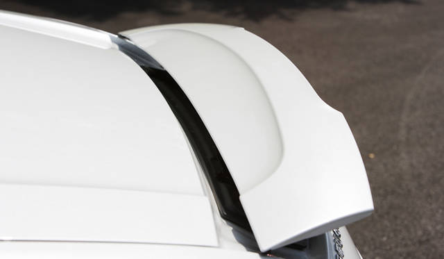 <b>Peugeot｜プジョー RCZ</b>