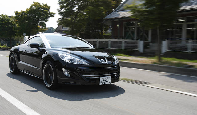 <b>Peugeot｜プジョー RCZ</b>