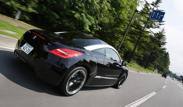 <b>Peugeot｜プジョー RCZ</b>
