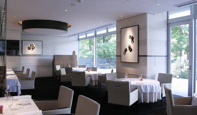 ART｜「食とアートの会」 第7回  墨象作家 宮村 弦