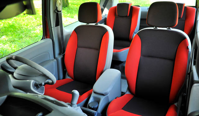 <b>Renault Kangoo Bebop｜ルノー カングービボップ</b>