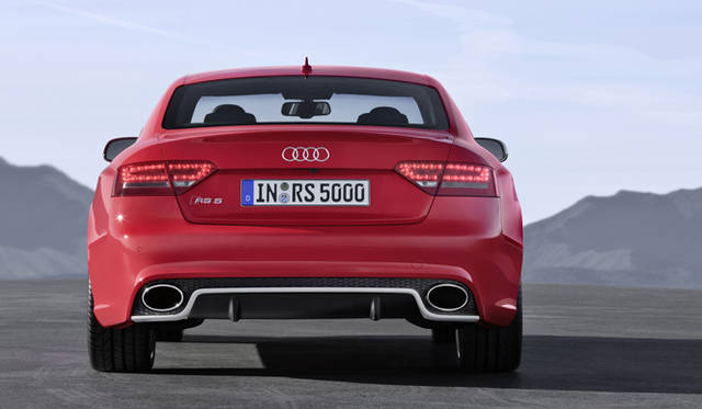 <b>Audi｜アウディ RS5</b>