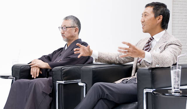 <strong>SONY｜ソニー</strong>　 BRAVIA<b>─</b>Monolithic Design　重松氏と鴨志田氏、Monolithic Designを語る。