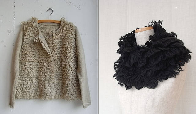<strong>Y’s for living｜ワイズフォーリビング</strong>　左から ビッグループニット ジャケット 2万1000円、ビッグループニット スヌード　1万2600円　（／以上ワイズフォーリビング）