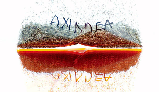 <strong>KORRES｜コレス</strong>　「アチリア」　髪をしなやかに保ち、うるおいを与えるアチリアエキス。