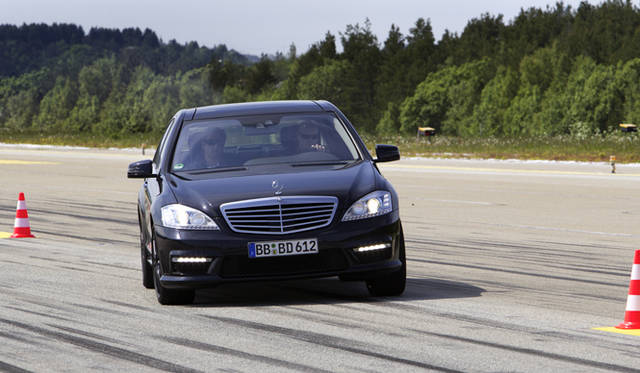 <b>Mercedes-Benz｜メルセデス・ベンツ S 63 AMG</b>