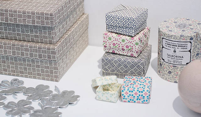 <strong>doinel｜ドワネル</strong>　伊・独・日の合作による、熟練の技が結集された紙製のギフトボックス。