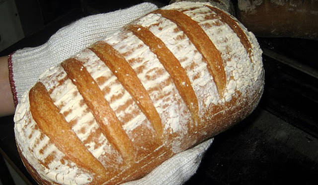 <strong>FAUCHON｜フォション</strong>　「パン・ド・カンパーニュ」