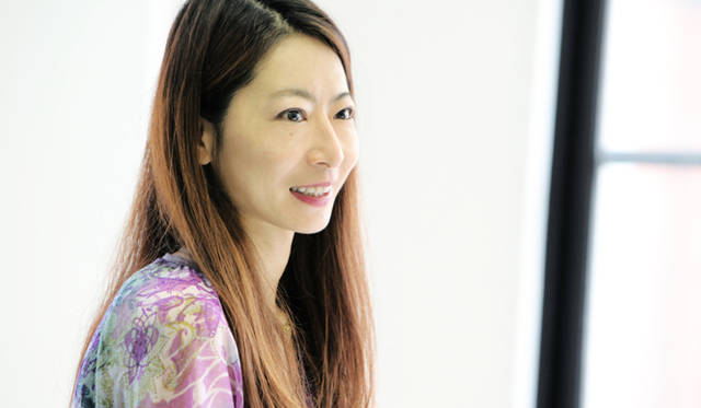 連載・伊藤嶺花｜ゲスト ニコライ・バーグマンさん（フラワーアーティスト）