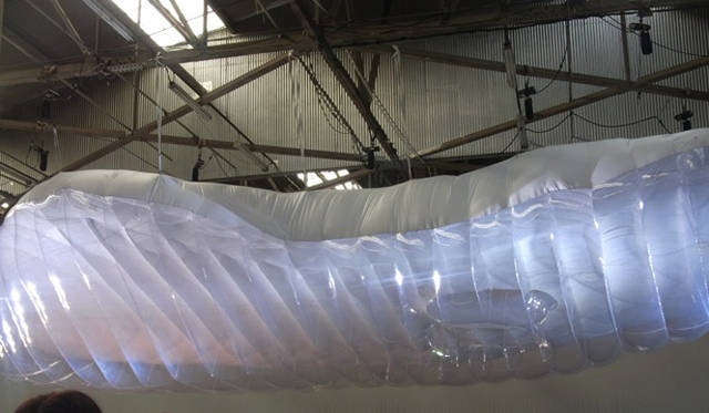 <strong>ALEXANDER WANG｜アレキサンダー・ワン</strong>　2011年 春夏コレクションより。