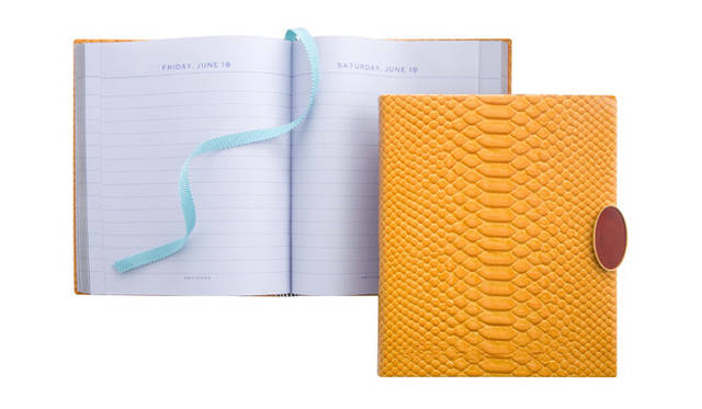 <strong> SMYTHON｜スマイソン</strong>　「FASHION DIARY（Amber）」3万7800円