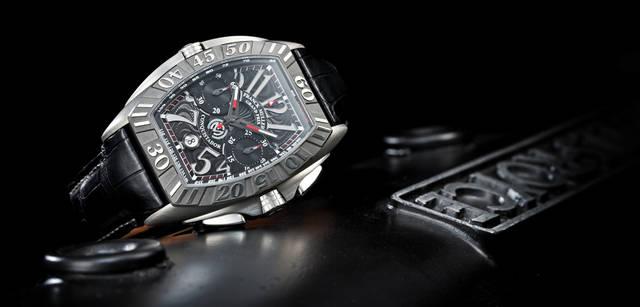 <strong>Franck Muller｜フランク・ミュラー</strong> 「コンキスタドール・グランプリ　クロノグラフ」自動巻き、チタンケース×クロコダイルストラップ、231万円<br />撮影協力｜ガラージュボーラ Tel. 03-3850-2283