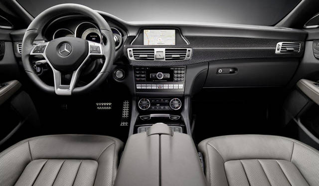 <b>Mercedes-Benz｜メルセデス・ベンツ CLS</b>