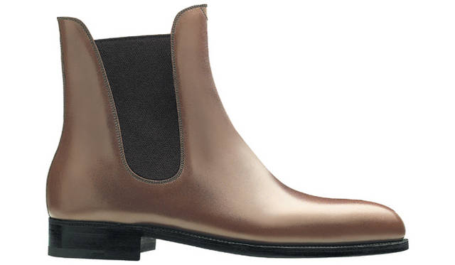 <strong>J.M. Weston│ジェイエムウエストン</strong>　一枚革でカットされた 「705 チェルシーブーツ」 10万7100円