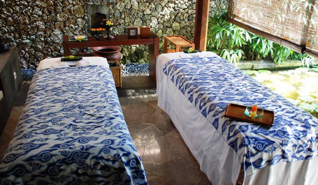 <strong>The Oberoi｜オベロイ</strong> オープンエアのスパは極上のリラクゼーション空間