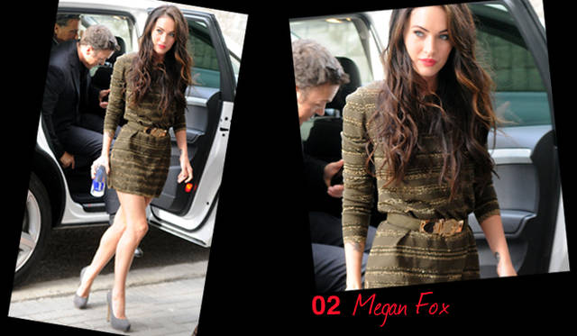 <strong>Salvatore Ferragamo｜サルヴァトーレ フェラガモ</strong>　女優のミーガン・フォックスは、サルヴァトーレ フェラガモ2010-11年秋冬コレクションのオリーブ色のミニドレスで登場。グリーンのスエードにゴールドバックルが効いたベルトをポイントにして。映画『パッション・プレイ』のため訪れたトロント国際映画祭にて。©Gettyimages