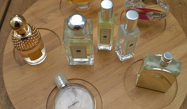 <strong>SAKURA｜第5回 すてきな香りに囲まれて</strong>　ひとつに決められないくらい次々と素敵な香りに出合えます。