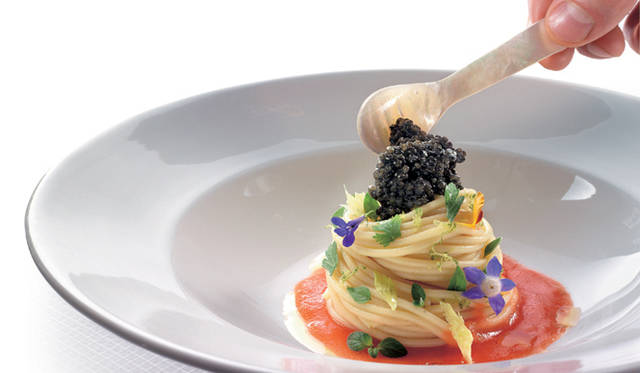 <b>パーク ハイアット 東京｜世界のトップクラスの味を期間限定開催</b>　Villa Feltrinelli（ヴィラ　フェルトリネッリ）　※イメージ写真