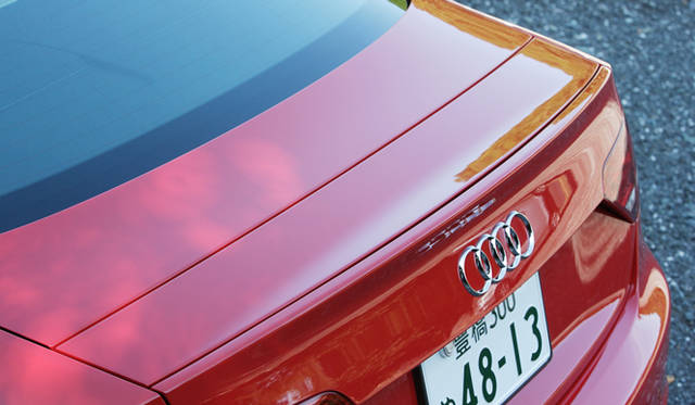 <b>Audi｜アウディ RS5</b>