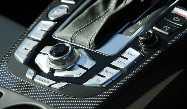 <b>Audi｜アウディ RS5</b>