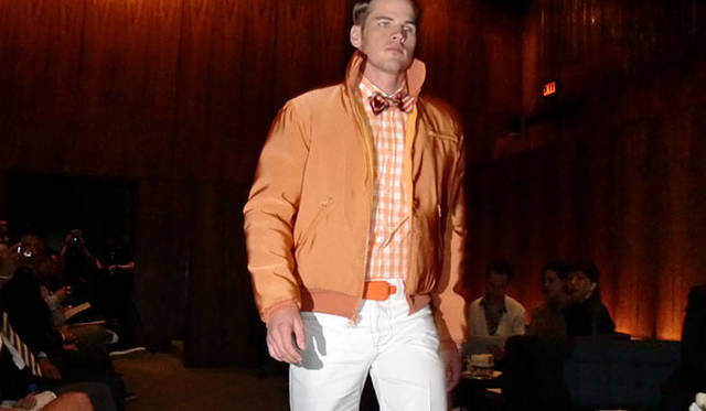 <strong>マシュー・ワォルドマン｜ニューヨーク ファッションウィーク</strong>　NOOKAのベルトを着けた「Marlon Gobel」の2011SSのショーモデル